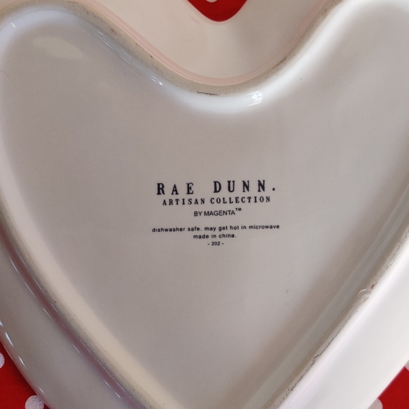 Rae Dunn valentine plate - Picture 3 of 7